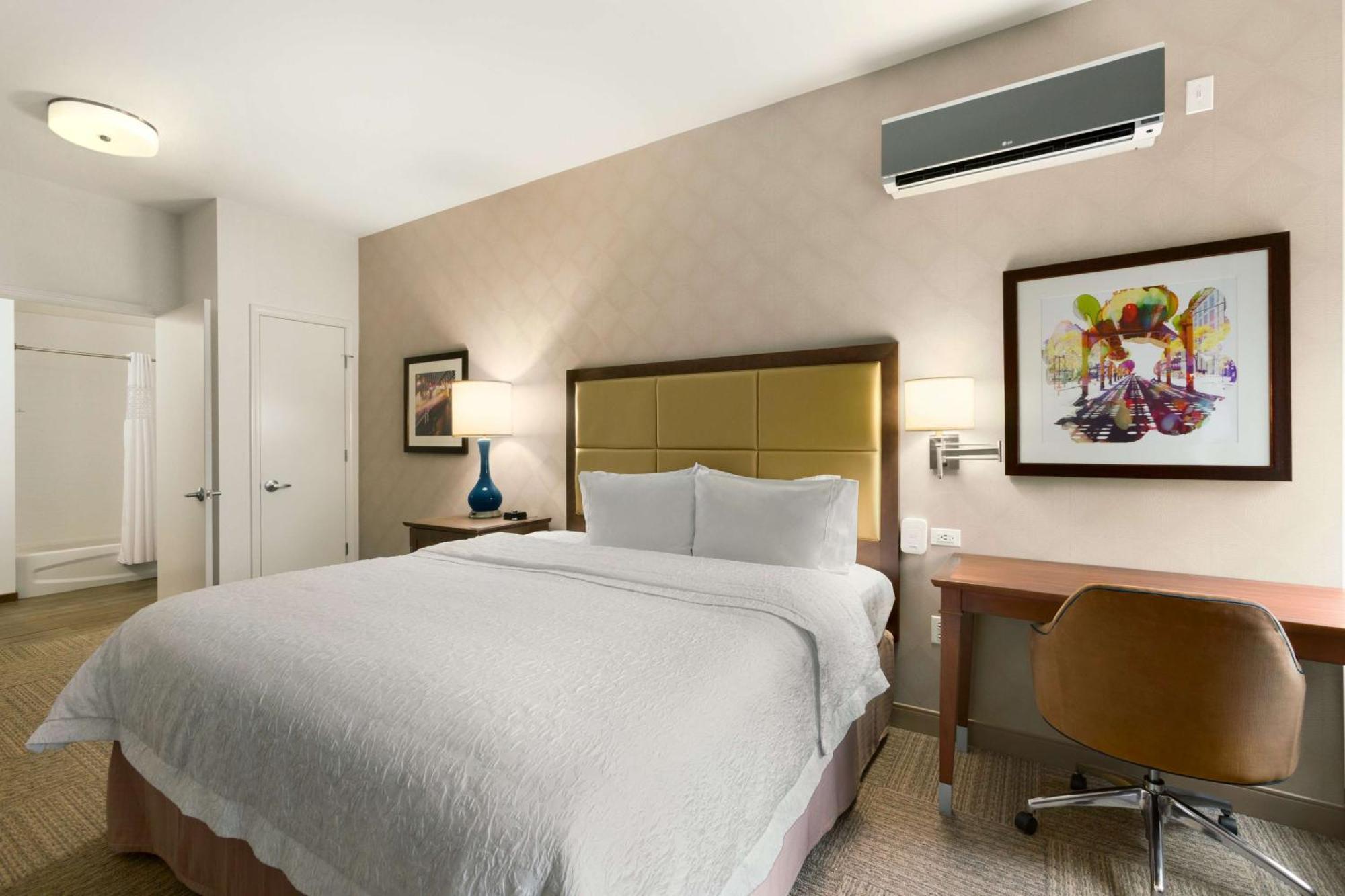 Hampton Inn Chicago Downtown/N Loop/Michigan Ave Exterior photo